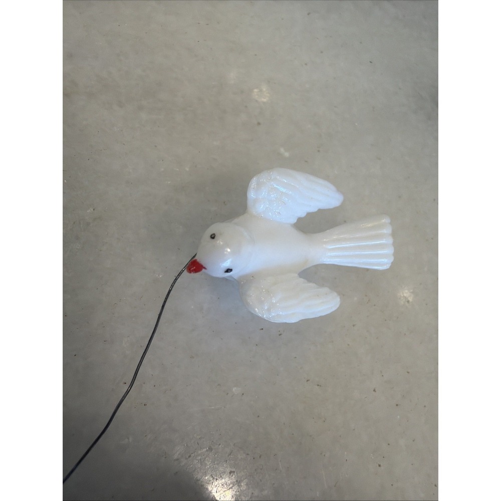 Vintage Mini PLASTIC‎ WHITE DOVE With Floral Wire Attached